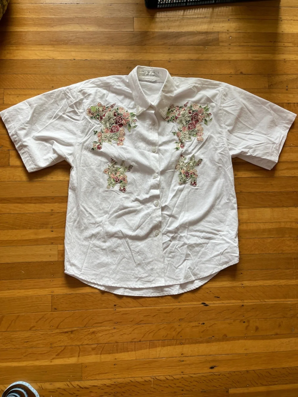Vintage costal cowgirl button down shirt blouse pearls floral embellished beaded